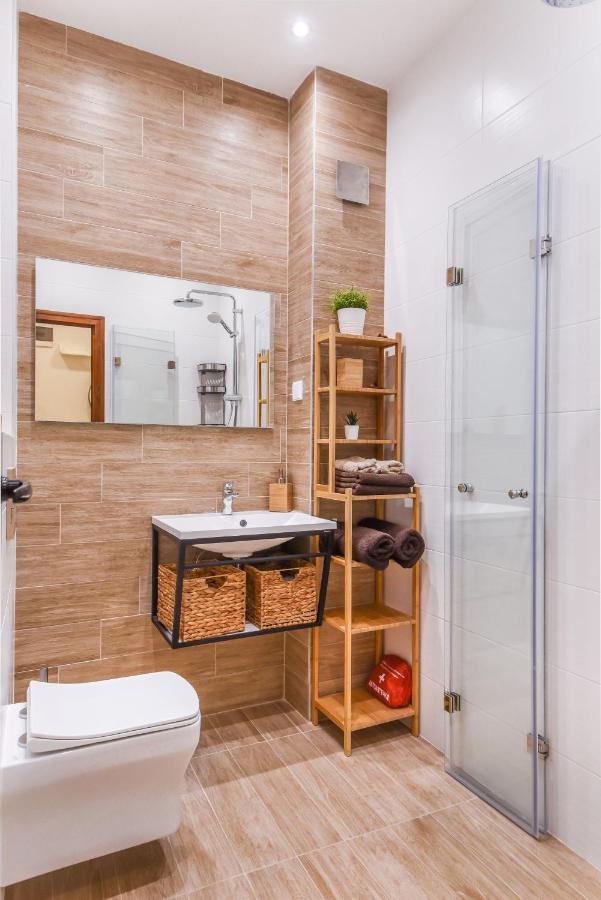Apartamento Cosy & Renovated 2Bd Flat Near Vitoshka By Flat Mаnager Sofía Exterior foto